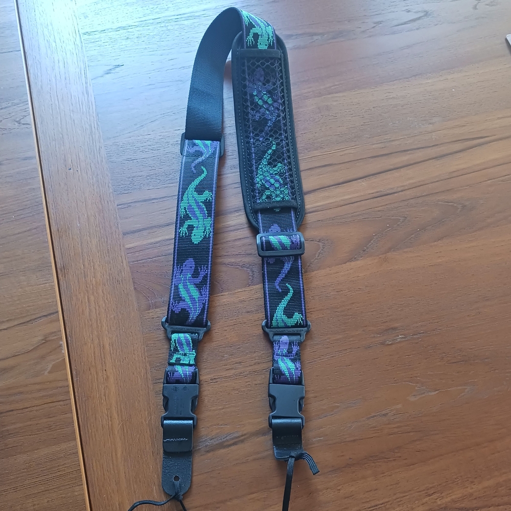 Guitar Strap - D'Addario Vintage Adjustable Black and Purple